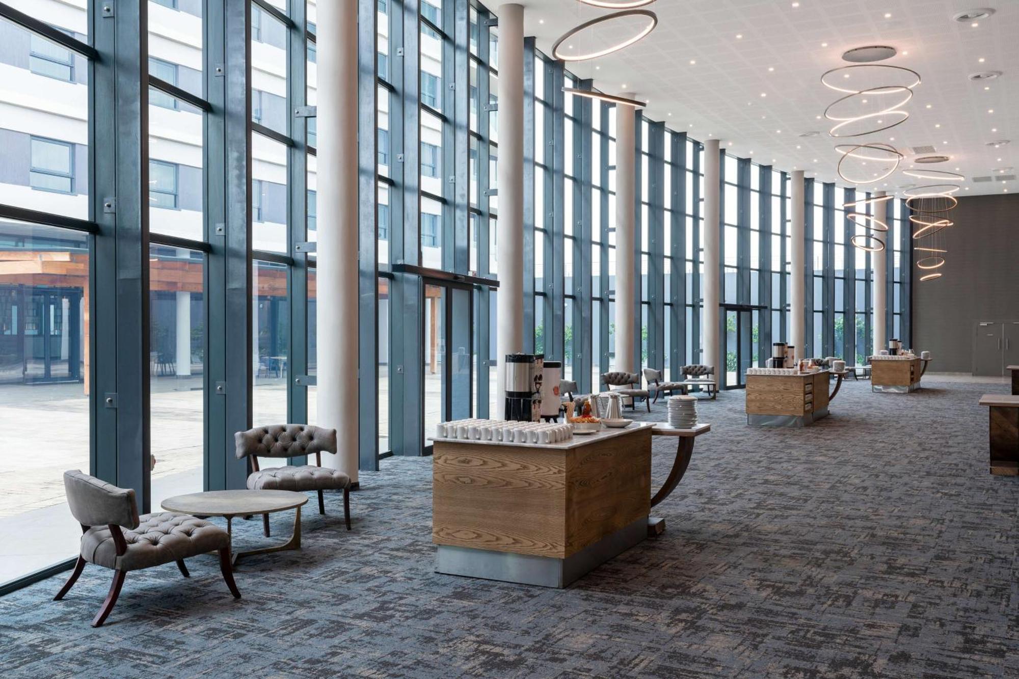Radisson Hotel And Convention Centre Or Tambo Airport Johannesburg Zewnętrze zdjęcie
